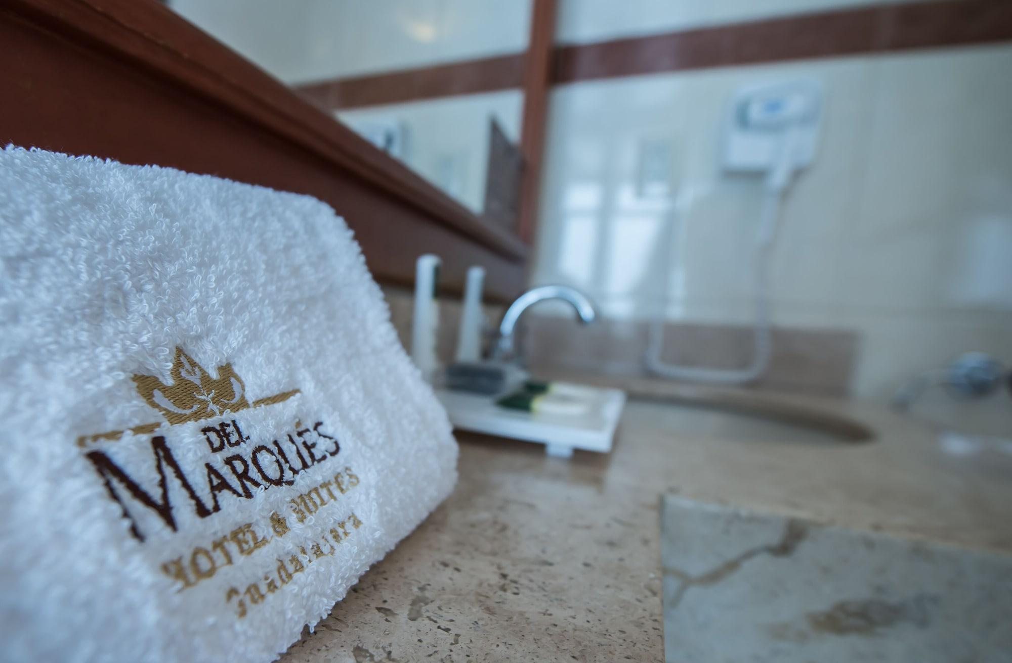 גואדלחארה Del Marques Hotel And Suites מראה חיצוני תמונה