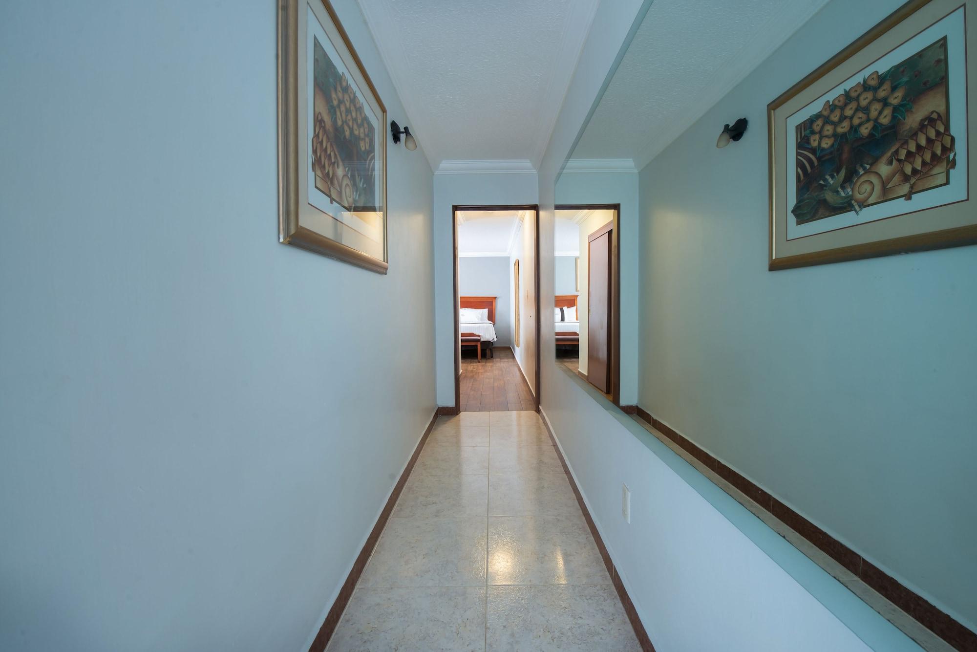 גואדלחארה Del Marques Hotel And Suites מראה חיצוני תמונה