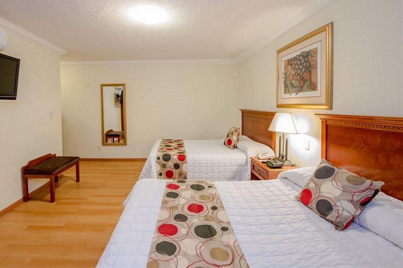 גואדלחארה Del Marques Hotel And Suites מראה חיצוני תמונה